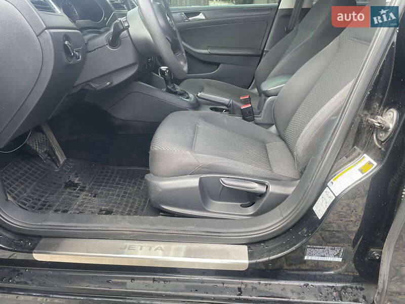 Седан Volkswagen Jetta 2014 в Софиевской Борщаговке фото 8 Седан Volkswagen Jetta 2014 в Софиевской Борщаговке