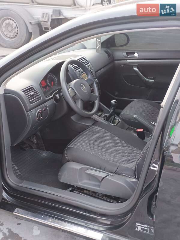 Седан Volkswagen Jetta 2006 в Новому Бузі фото 11 Седан Volkswagen Jetta 2006 в Новому Бузі