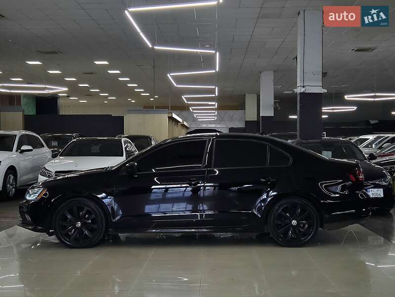 Седан Volkswagen Jetta 2015 в Николаеве