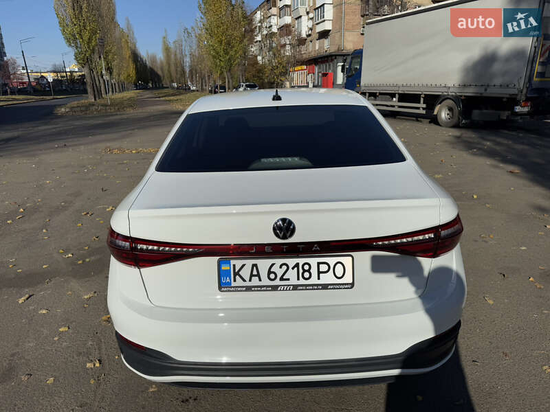 Седан Volkswagen Jetta 2025 в Киеве фото 14 Седан Volkswagen Jetta 2025 в Киеве