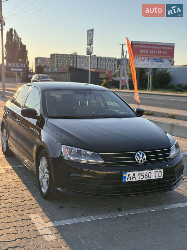 Седан Volkswagen Jetta 2016 в Києві фото 3 Седан Volkswagen Jetta 2016 в Києві