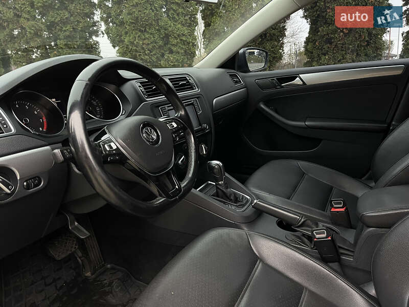 Седан Volkswagen Jetta 2016 в Дубно фото 11 Седан Volkswagen Jetta 2016 в Дубно