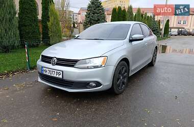 Седан Volkswagen Jetta 2011 в Одессе