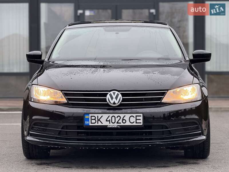 Седан Volkswagen Jetta 2014 в Києві