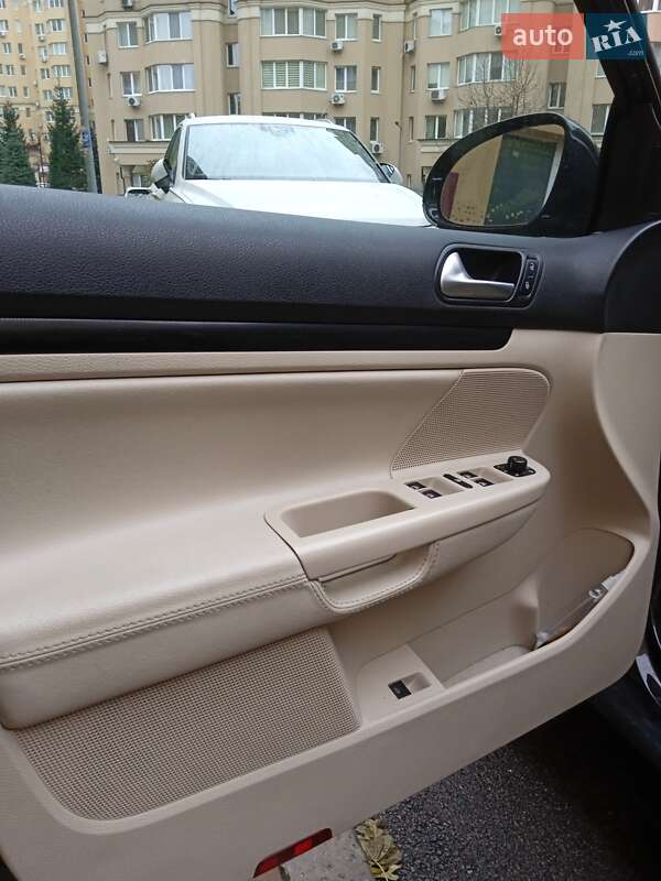 Универсал Volkswagen Jetta 2012 в Киеве фото 14 Универсал Volkswagen Jetta 2012 в Киеве