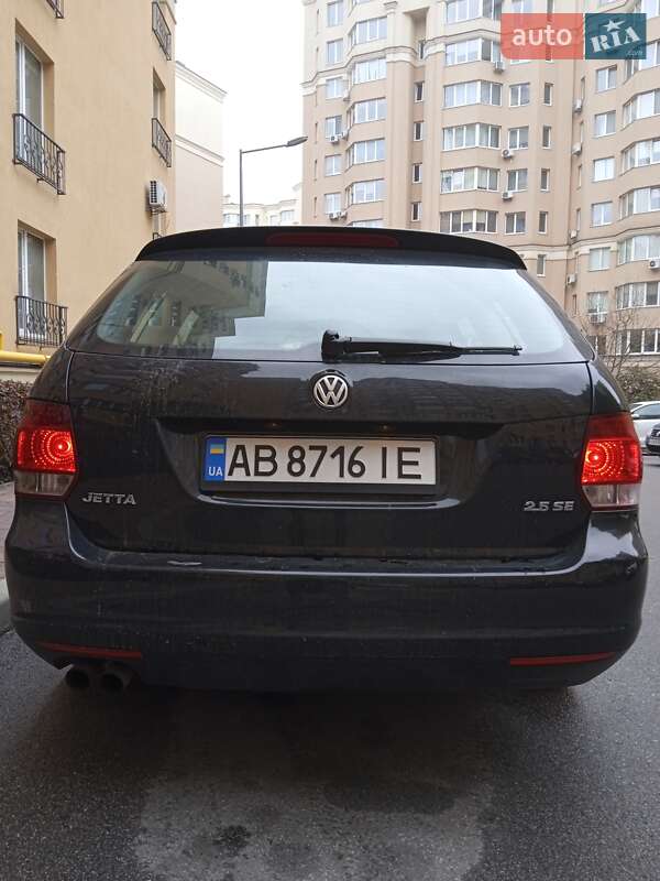 Универсал Volkswagen Jetta 2012 в Киеве фото 19 Универсал Volkswagen Jetta 2012 в Киеве
