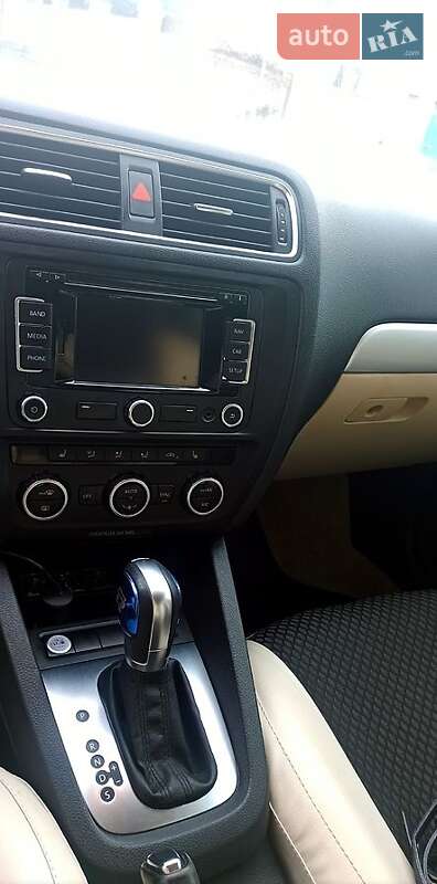 Седан Volkswagen Jetta 2012 в Сумах фото 6 Седан Volkswagen Jetta 2012 в Сумах