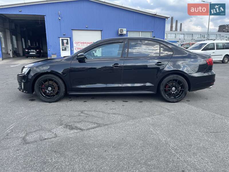 Седан Volkswagen Jetta 2015 в Киеве фото 8 Седан Volkswagen Jetta 2015 в Киеве