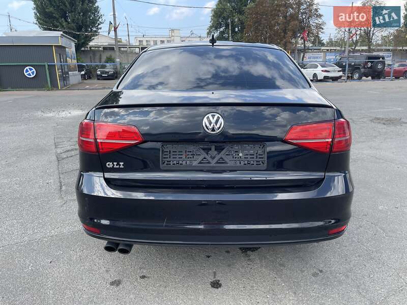 Седан Volkswagen Jetta 2015 в Киеве фото 20 Седан Volkswagen Jetta 2015 в Киеве