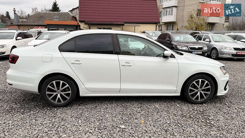 Седан Volkswagen Jetta 2017 в Бердичеве