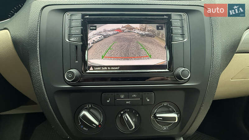 Седан Volkswagen Jetta 2017 в Бердичеве