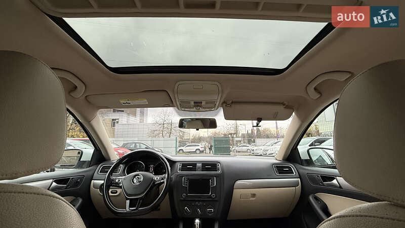 Седан Volkswagen Jetta 2017 в Бердичеве