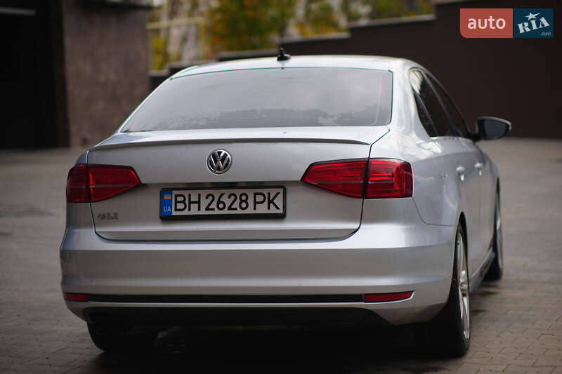 Седан Volkswagen Jetta 2015 в Одессе фото 4 Седан Volkswagen Jetta 2015 в Одессе