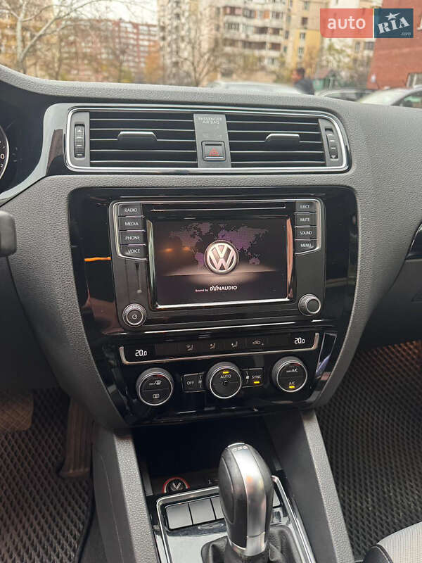 Седан Volkswagen Jetta 2016 в Борисполі фото 13 Седан Volkswagen Jetta 2016 в Борисполі