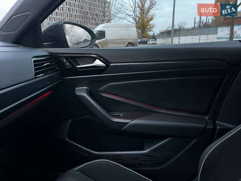 Седан Volkswagen Jetta 2019 в Днепре фото 28 Седан Volkswagen Jetta 2019 в Днепре