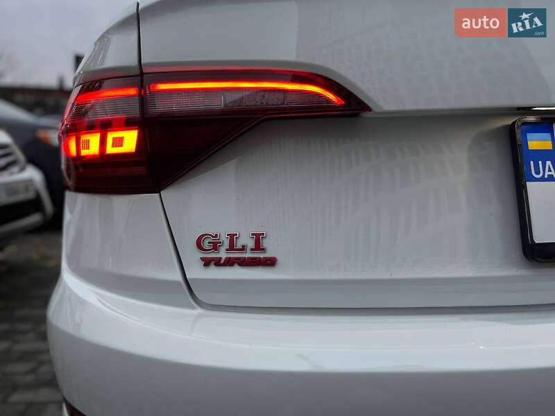 Седан Volkswagen Jetta 2019 в Днепре фото 38 Седан Volkswagen Jetta 2019 в Днепре