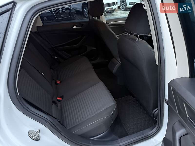 Седан Volkswagen Jetta 2022 в Ужгороде фото 28 Седан Volkswagen Jetta 2022 в Ужгороде