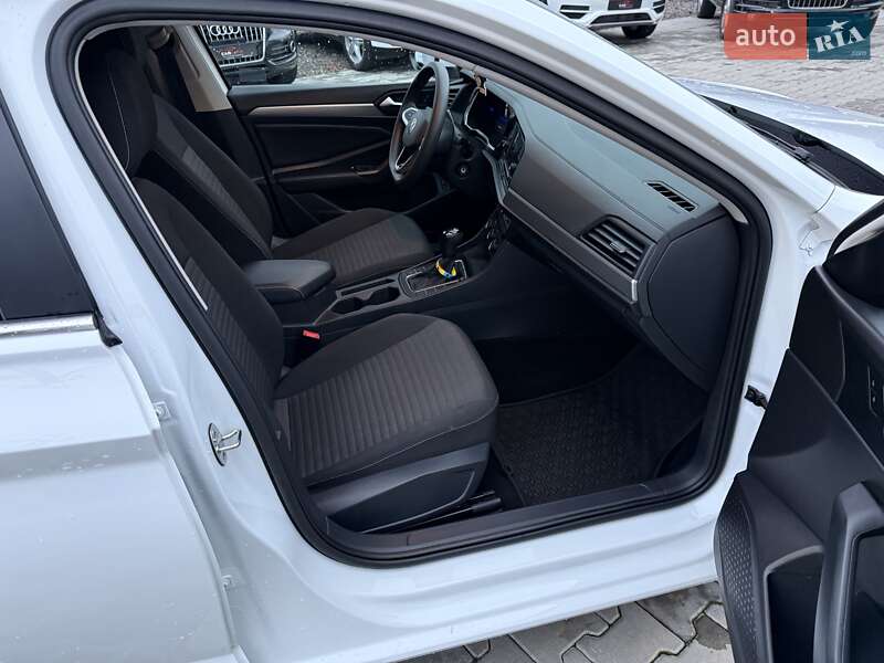 Седан Volkswagen Jetta 2022 в Ужгороде фото 31 Седан Volkswagen Jetta 2022 в Ужгороде
