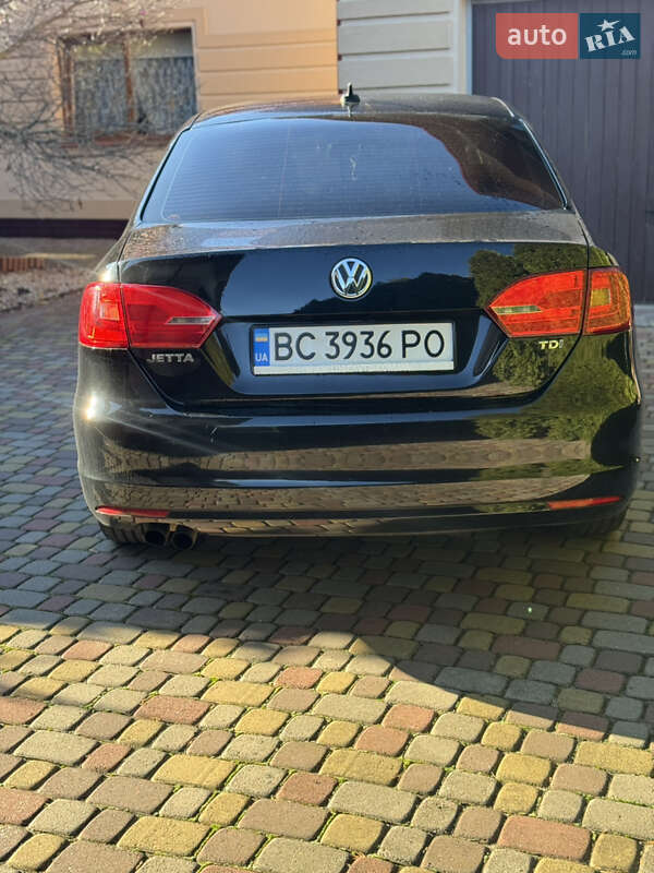 Седан Volkswagen Jetta 2013 в Рава-Руській фото 6 Седан Volkswagen Jetta 2013 в Рава-Руській
