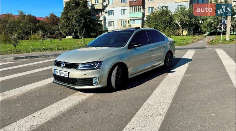 Седан Volkswagen Jetta 2012 в Луцке