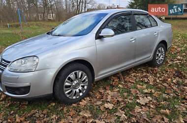 Седан Volkswagen Jetta 2008 в Калиновке