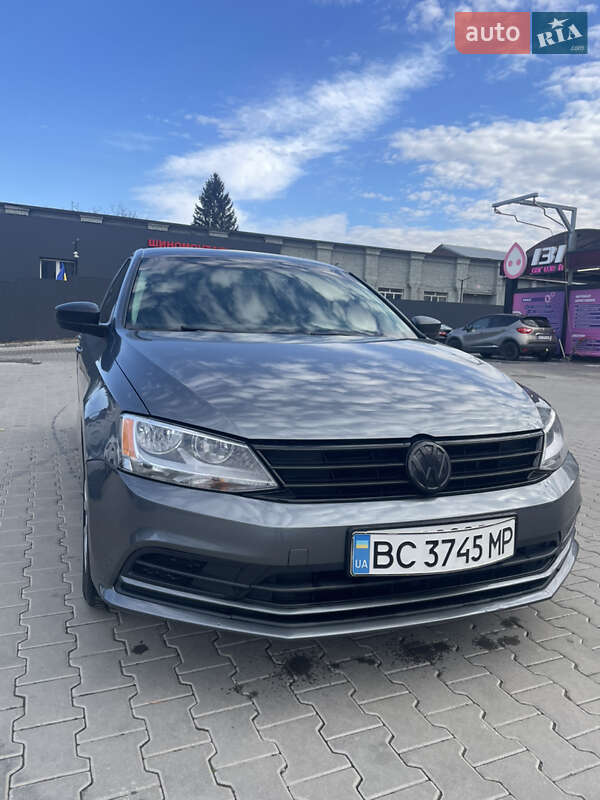 Седан Volkswagen Jetta 2015 в Львове фото 2 Седан Volkswagen Jetta 2015 в Львове