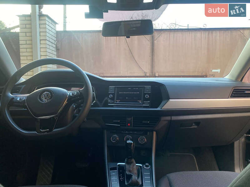 Седан Volkswagen Jetta 2018 в Броварах