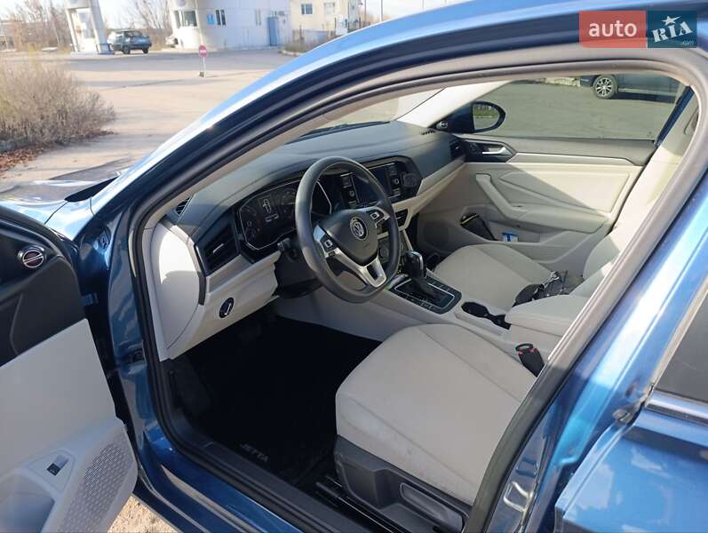 Седан Volkswagen Jetta 2018 в Харкові