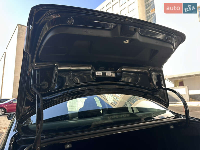 Седан Volkswagen Jetta 2014 в Киеве фото 14 Седан Volkswagen Jetta 2014 в Киеве