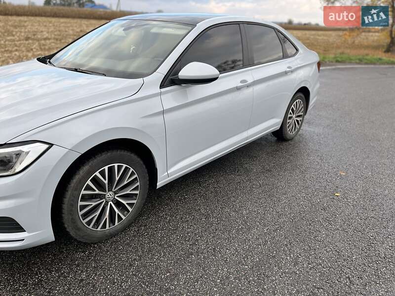 Седан Volkswagen Jetta 2018 в Ромнах фото 4 Седан Volkswagen Jetta 2018 в Ромнах