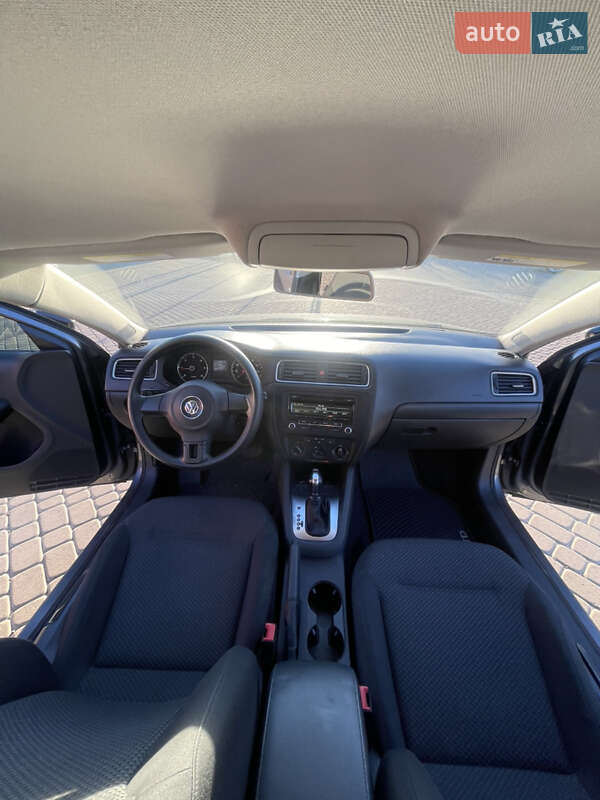 Седан Volkswagen Jetta 2014 в Львове фото 18 Седан Volkswagen Jetta 2014 в Львове