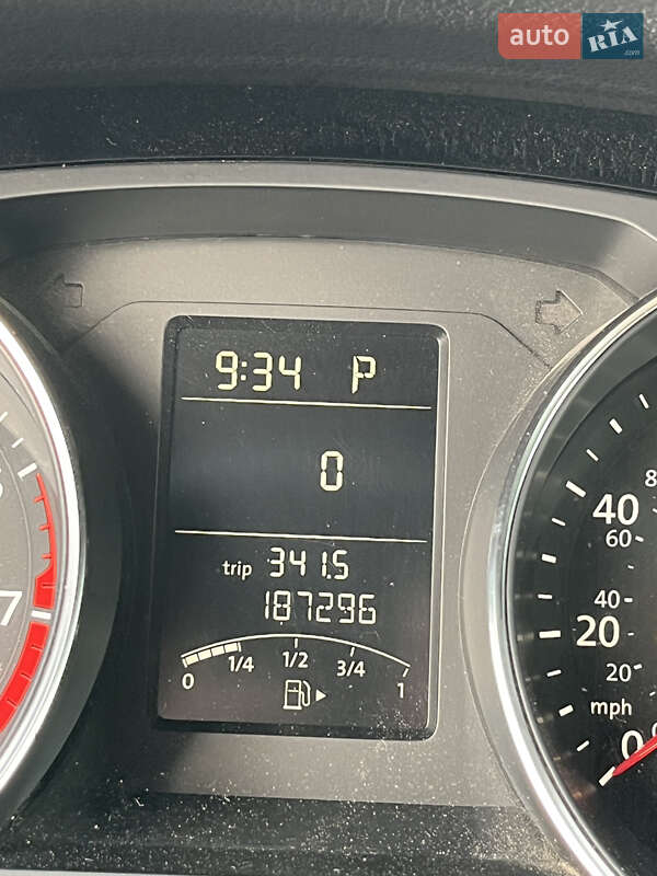 Седан Volkswagen Jetta 2015 в Киеве фото 17 Седан Volkswagen Jetta 2015 в Киеве