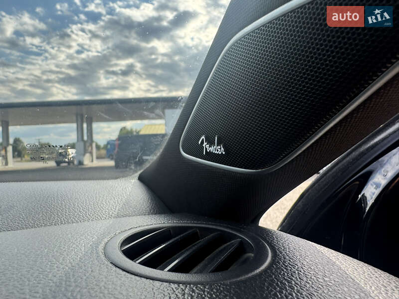 Седан Volkswagen Jetta 2014 в Днепре