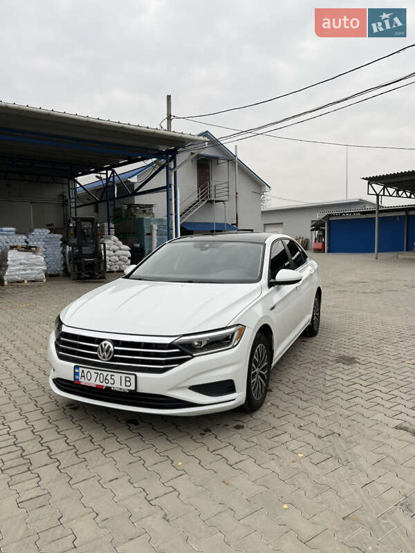 Седан Volkswagen Jetta 2018 в Ужгороді фото 2 Седан Volkswagen Jetta 2018 в Ужгороді