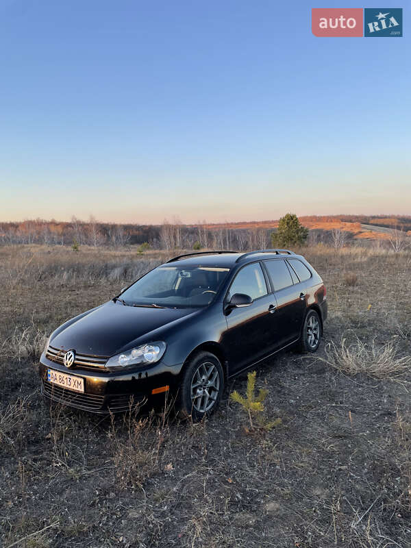 Універсал Volkswagen Jetta 2013 в Києві фото Універсал Volkswagen Jetta 2013 в Києві