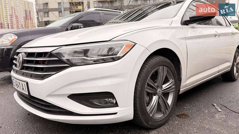 Седан Volkswagen Jetta 2019 в Киеве фото 3 Седан Volkswagen Jetta 2019 в Киеве