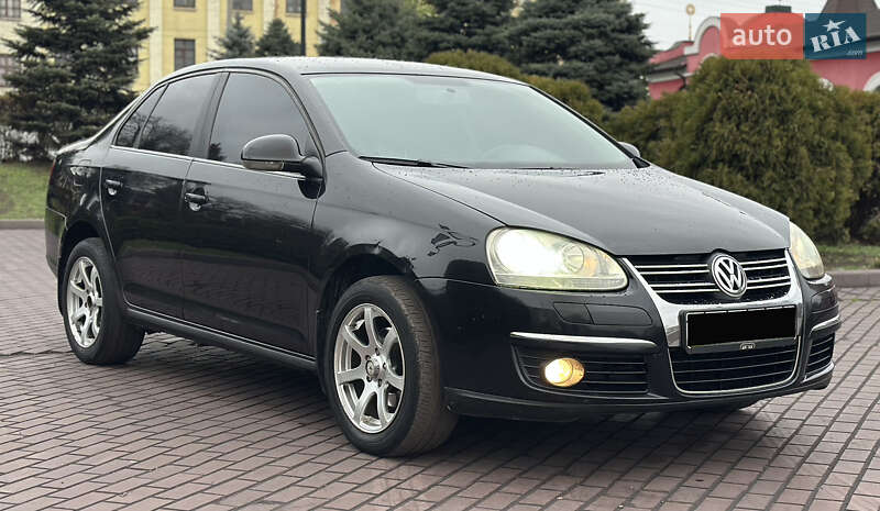 Седан Volkswagen Jetta 2008 в Днепре фото 10 Седан Volkswagen Jetta 2008 в Днепре