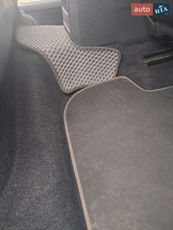 Седан Volkswagen Jetta 2012 в Буче фото 16 Седан Volkswagen Jetta 2012 в Буче