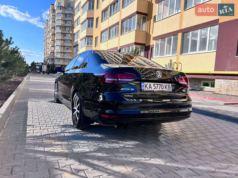 Седан Volkswagen Jetta 2017 в Софиевской Борщаговке