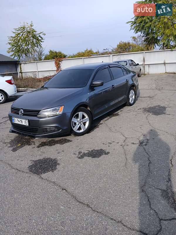 Седан Volkswagen Jetta 2011 в Кропивницком фото Седан Volkswagen Jetta 2011 в Кропивницком