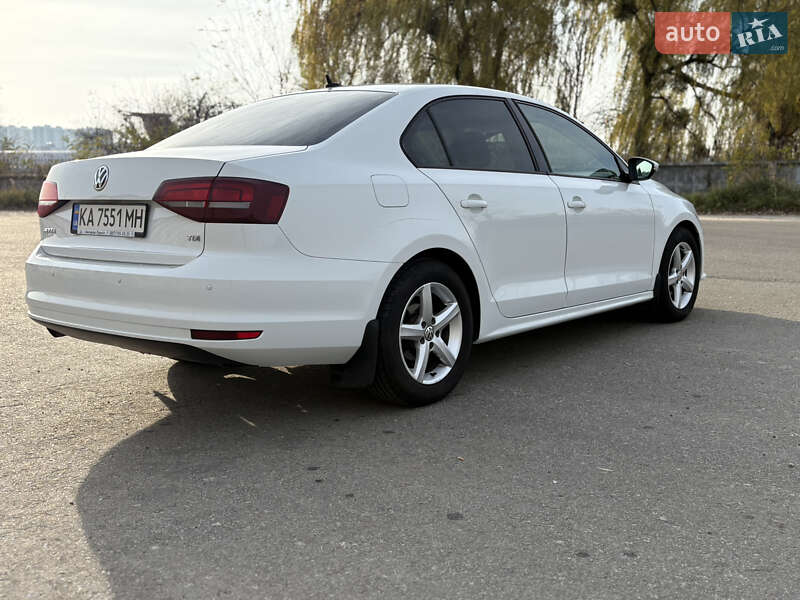 Седан Volkswagen Jetta 2016 в Киеве фото 6 Седан Volkswagen Jetta 2016 в Киеве