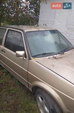 Седан Volkswagen Jetta 1985 в Рівному