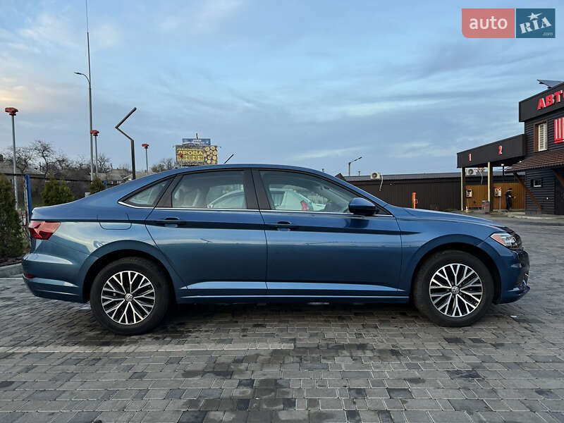 Седан Volkswagen Jetta 2020 в Кропивницком
