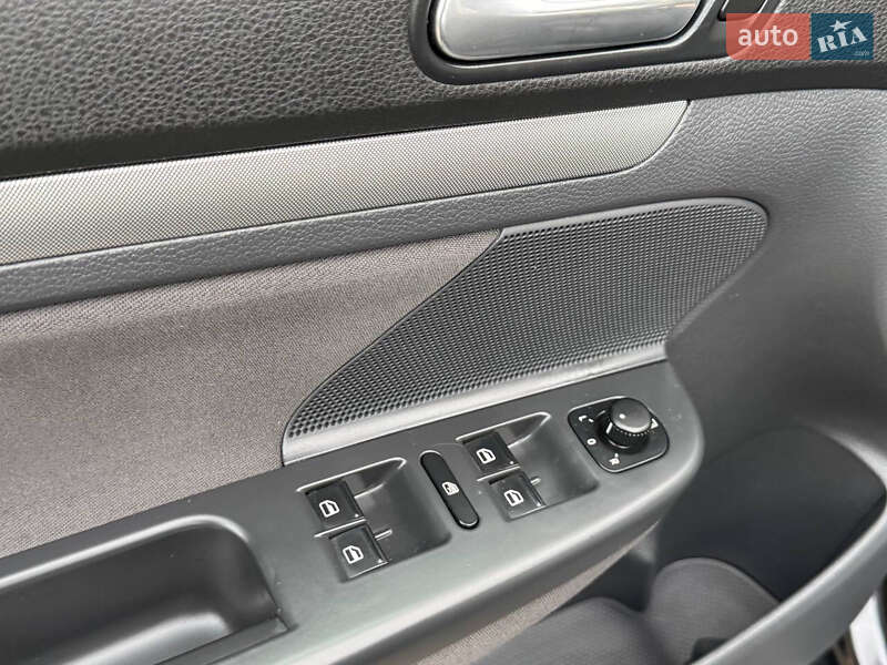 Седан Volkswagen Jetta 2007 в Дрогобыче