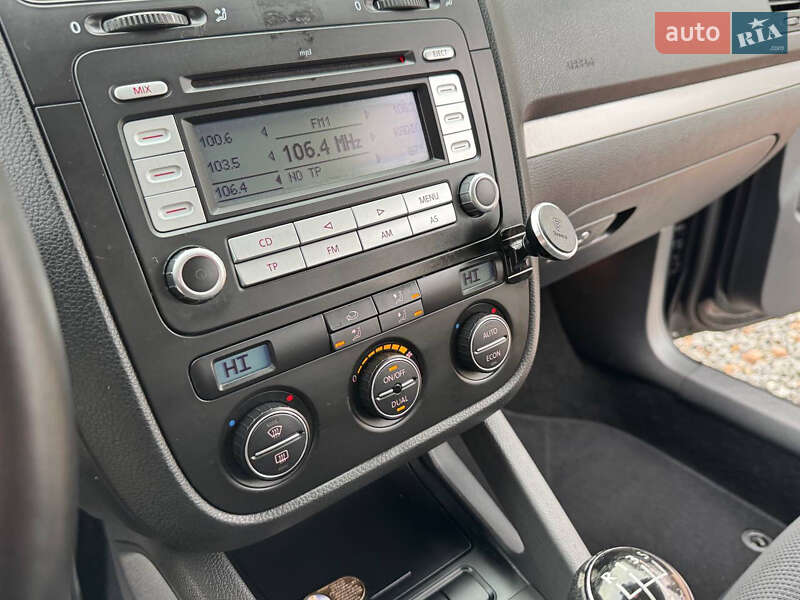 Седан Volkswagen Jetta 2007 в Дрогобыче