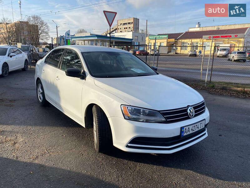 Седан Volkswagen Jetta 2016 в Полтаве