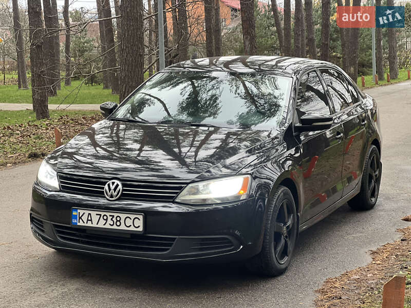 Седан Volkswagen Jetta 2014 в Киеве фото 2 Седан Volkswagen Jetta 2014 в Киеве