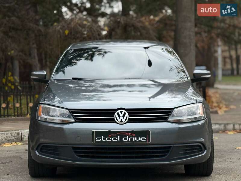 Volkswagen Jetta 2013