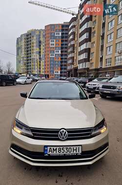 Седан Volkswagen Jetta 2015 в Житомире