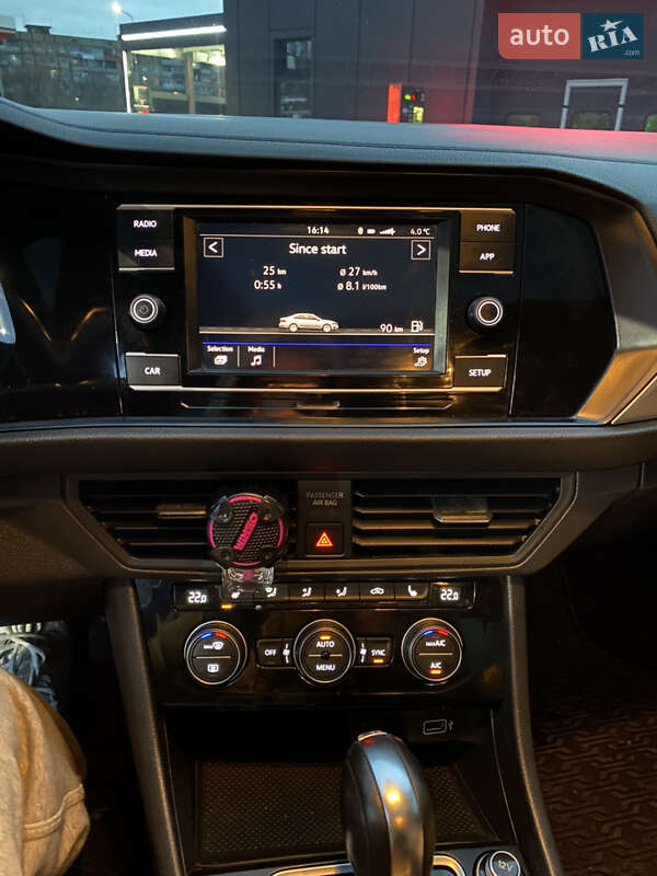 Седан Volkswagen Jetta 2018 в Кривом Роге фото 10 Седан Volkswagen Jetta 2018 в Кривом Роге